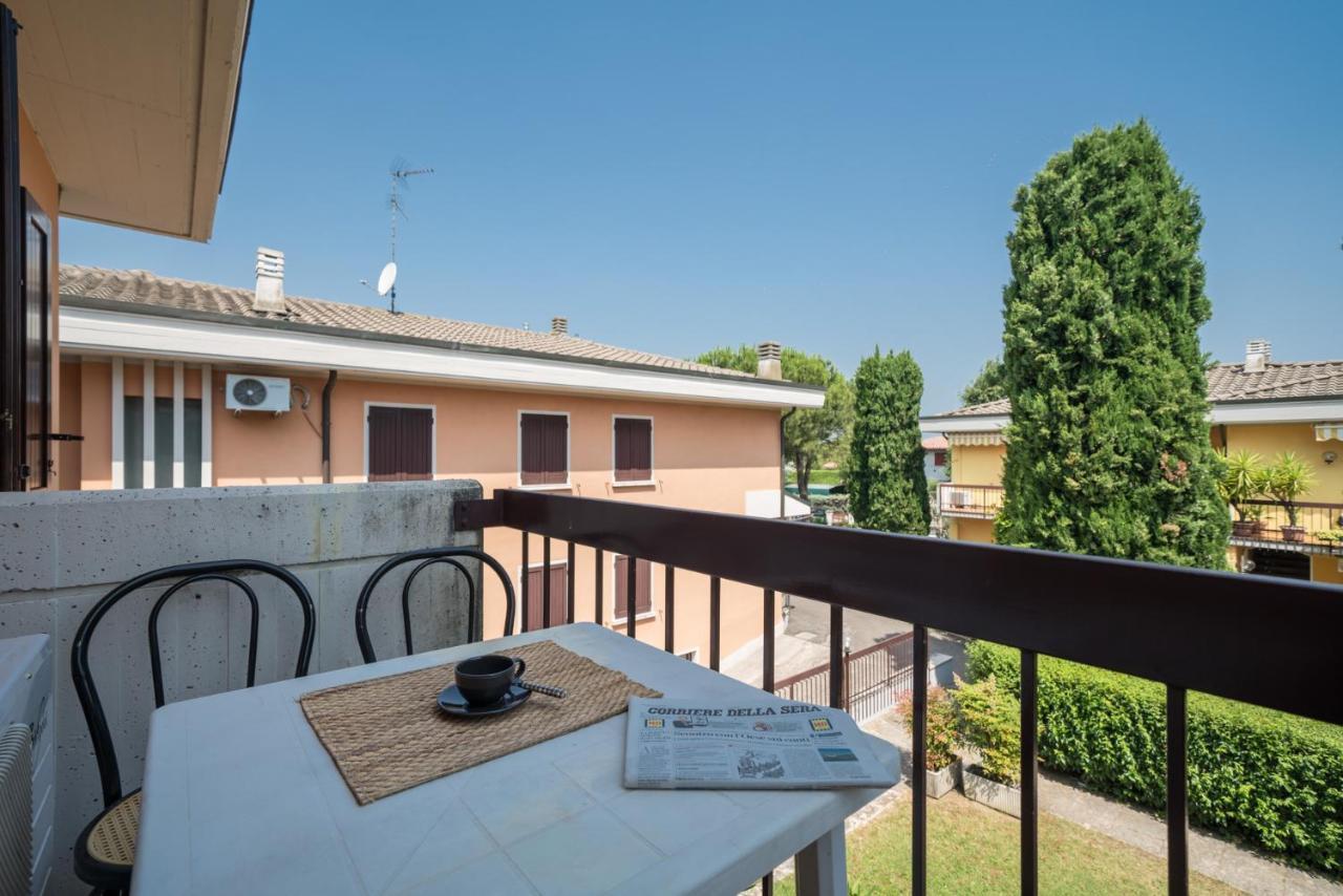 Gardappartamenti Sorgente Pool Sirmione Exterior foto